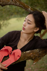 Yumi Slide in Classic Corallo Leather