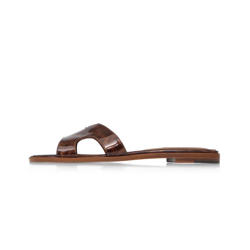 Yumi Slide in Tortoise Shell Patent Leather