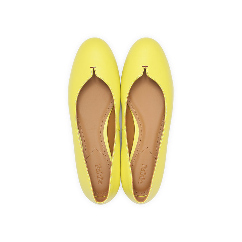 Yumi Ballet Flat in Classic Lime Leather