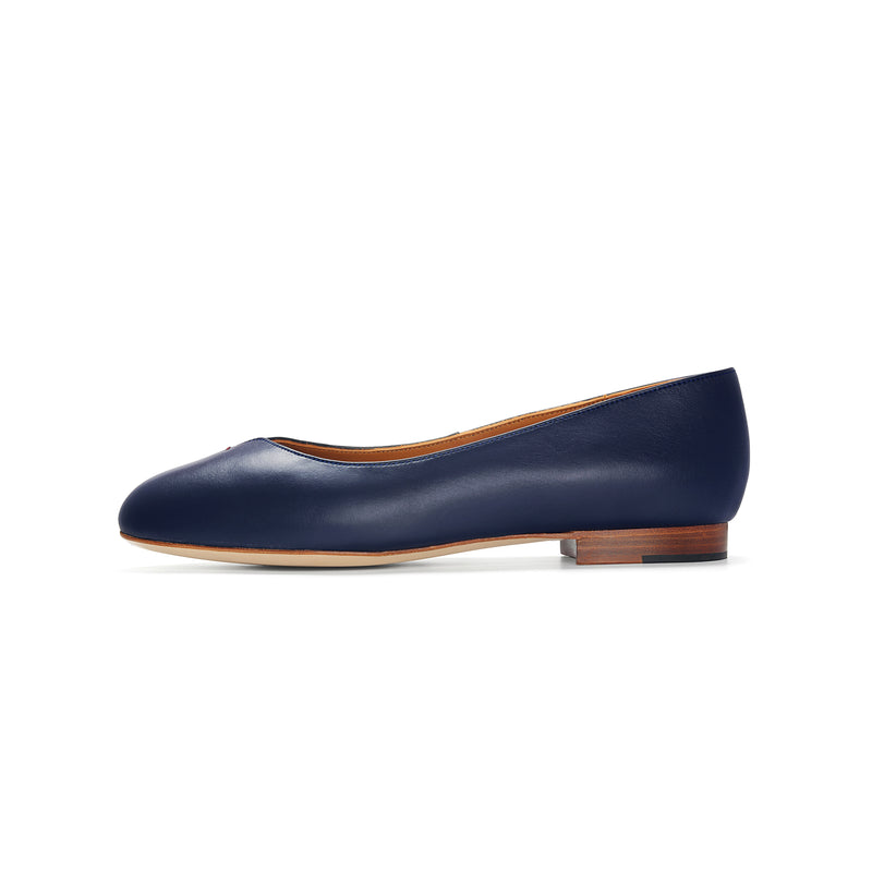 Yumi Ballet Flat in Classic Night Blue Leather