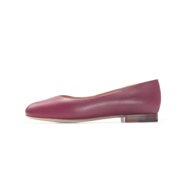 Yumi Ballet Flat in Classic Prugna Leather