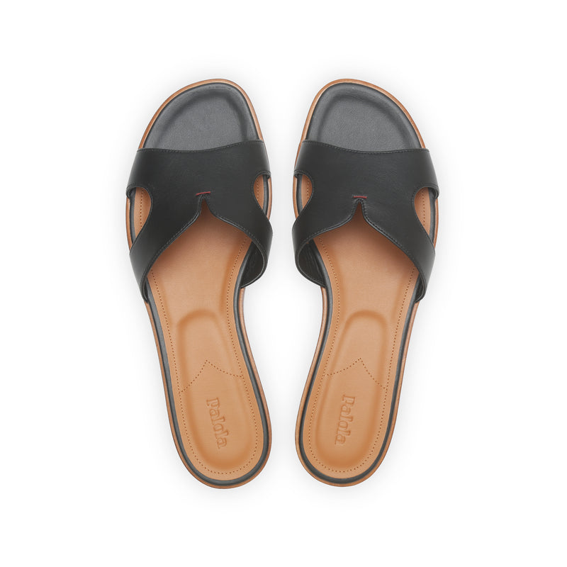 Yumi Slide in Classic Black Leather (Natural Soles)